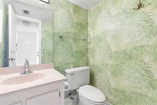 6279 Sun Blvd, Saint Petersburg, FL 33715 - Photo 16