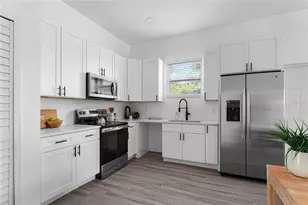 1421 35th St S, Saint Petersburg, FL 33711 - Photo 12