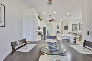 818 King Leon Way, Sun City Center, FL 33573 - Photo 12