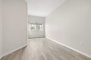 2402 W Azeele St, Tampa, FL 33609 - Photo 18