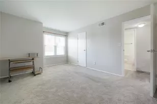 9100 Dr Martin Luther King Jr Street N, Saint Petersburg, FL 33702 - Photo 12