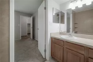 9100 Dr Martin Luther King Jr Street N, Saint Petersburg, FL 33702 - Photo 24
