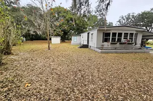 4211 Lowell Ln, Zephyrhills, FL 33541 - Photo 22