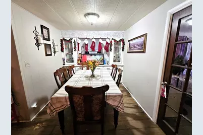 4211 Lowell Lane, Zephyrhills, FL 33541 - Photo 6