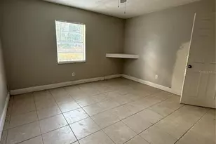 1417 Dolphin Dr, Lakeland, FL 33801 - Photo 16