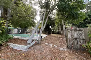 1945 Lakewood Dr, Clearwater, FL 33763 - Photo 68