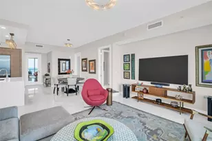 100 1st Ave N, Saint Petersburg, FL 33701 - Photo 12