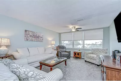 5575 Gulf Boulevard #323, Saint Pete Beach, FL 33706 - Photo 16