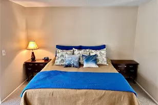 559 Quintana Pl NE, Saint Petersburg, FL 33703 - Photo 22