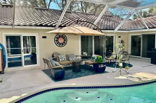 559 Quintana Pl NE, Saint Petersburg, FL 33703 - Photo 34
