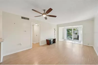 404 Cordova Green #404, Seminole, FL 33777 - Photo 10