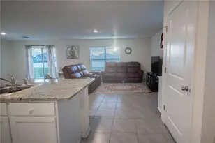 16546 Mosaic Oar Dr, Wimauma, FL 33598 - Photo 8