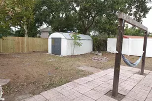 7818 Capwood Ave, Temple Terrace, FL 33637 - Photo 22