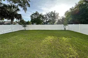 8302 N Marks St, Tampa, FL 33604 - Photo 18