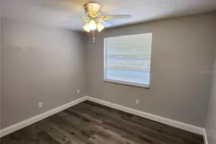 8012 Emi Ann Ln, Riverview, FL 33578 - Photo 10