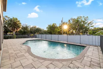 9402 59th Street N, Pinellas Park, FL 33782 - Photo 2