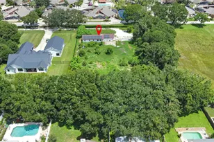 15135 Pennington Rd, Tampa, FL 33624 - Photo 24