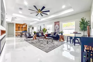 6402 N Woodlynne Ave, Tampa, FL 33614 - Photo 12