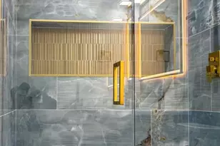 6402 N Woodlynne Ave, Tampa, FL 33614 - Photo 32