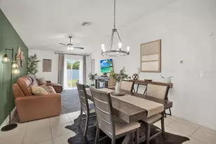 5538 Blue Azure Dr, Wimauma, FL 33598 - Photo 6