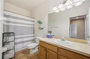 1028 Orca Ct, Holiday, FL 34691 - Photo 16