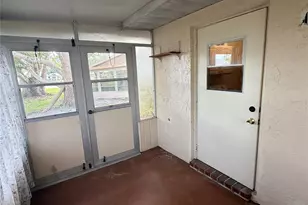 407 Feltham Trail #B, Sun City Center, FL 33573 - Photo 22