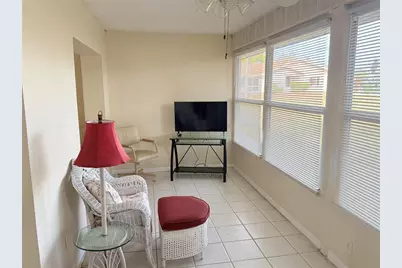 407 Feltham Trail Unit B #48, Sun City Center, FL 33573 - Photo 14