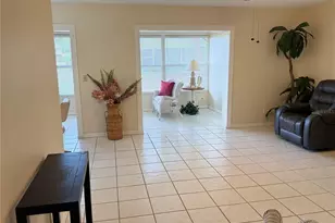 407 Feltham Trail #B, Sun City Center, FL 33573 - Photo 6