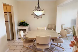 407 Feltham Trail #B, Sun City Center, FL 33573 - Photo 10