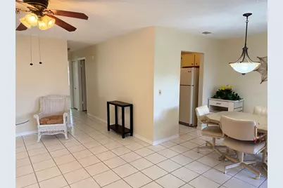 407 Feltham Trail Unit B #48, Sun City Center, FL 33573 - Photo 8