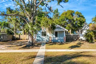 7327 1st Ave N, Saint Petersburg, FL 33710 - Photo 2