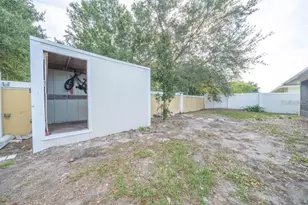 2025 Peaceful Palm St, Ruskin, FL 33570 - Photo 18