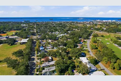 975 Gulf View Boulevard, Dunedin, FL 34698 - Photo 30