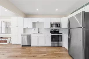 5200 6th Ave S, Saint Petersburg, FL 33707 - Photo 8