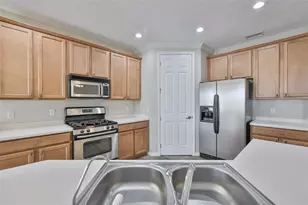 1324 Emerald Dunes Dr, Sun City Center, FL 33573 - Photo 20