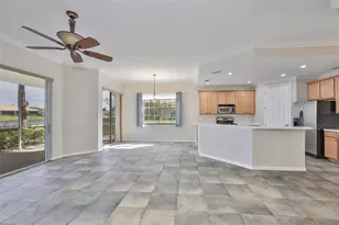 1324 Emerald Dunes Dr, Sun City Center, FL 33573 - Photo 12