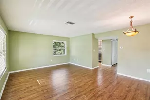 2110 Hammock Pine Blvd, Clearwater, FL 33761 - Photo 10