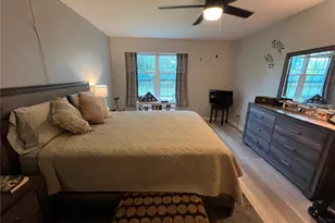 10355 Carrollwood Ln, Tampa, FL 33618 - Photo 12