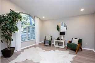 15014 Arbor Hollow Dr, Odessa, FL 33556 - Photo 12