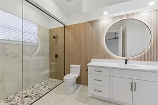 7796 Alister MacKenzie Dr, Sarasota, FL 34240 - Photo 34