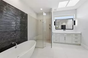 7796 Alister MacKenzie Dr, Sarasota, FL 34240 - Photo 22