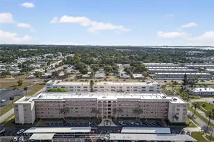 5521 80th St N, Saint Petersburg, FL 33709 - Photo 1