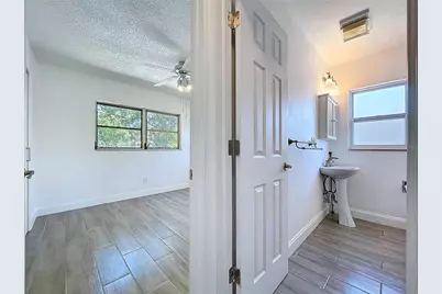 5806 Liverpool Drive, Tampa, FL 33615 - Photo 20