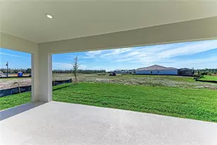 35564 Big Hawk Dr, Zephyrhills, FL 33541 - Photo 38