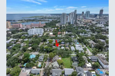 236 9th Avenue NE, Saint Petersburg, FL 33701 - Photo 2
