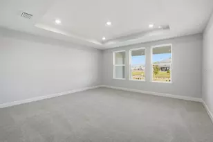 35074 Emberview Dr, Zephyrhills, FL 33541 - Photo 8