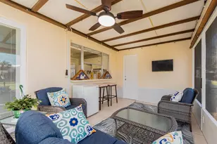 8657 143rd St, Seminole, FL 33776 - Photo 14