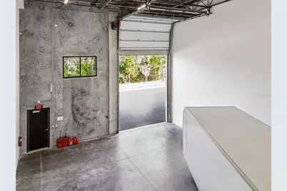 6500 Motor Enclave Way #213, Tampa, FL 33610 - Photo 16