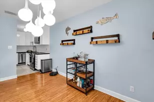 101 Pompano Dr SE, Saint Petersburg, FL 33705 - Photo 12