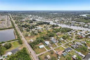 215 17th St NW, Ruskin, FL 33570 - Photo 36